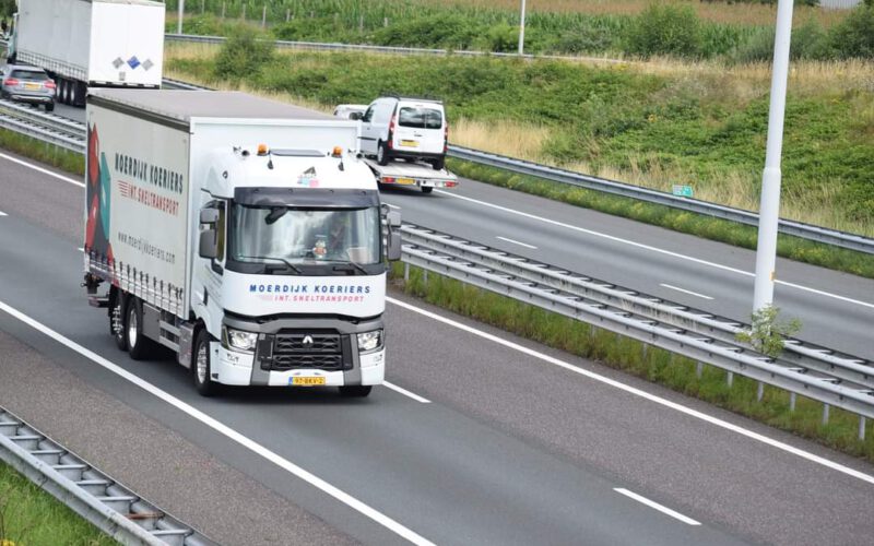 Moerdijk Koeriers Wagen Marcel